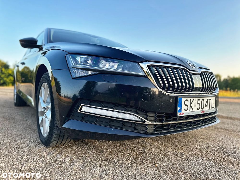 Skoda Superb 2.0 TDI SCR Style DSG - 29