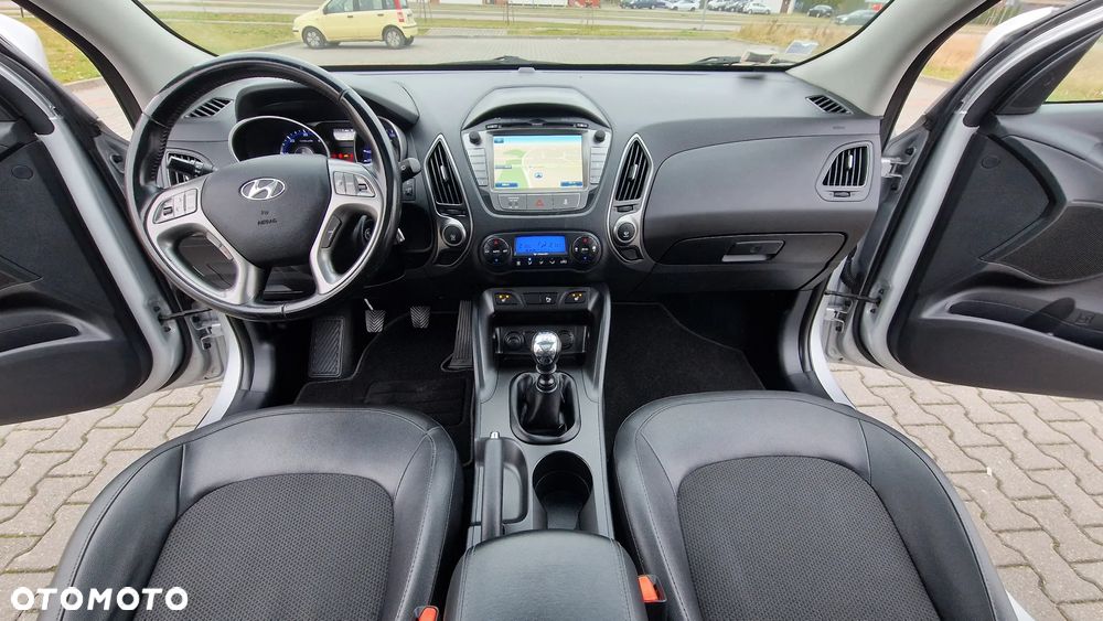 Hyundai ix35 1.7 CRDi Premium 2WD - 13