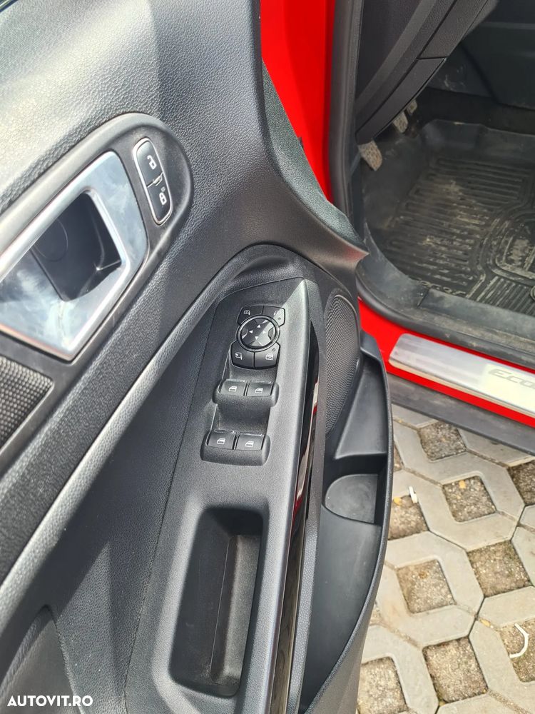 Ford EcoSport 1.0 EcoBoost Titanium - 10