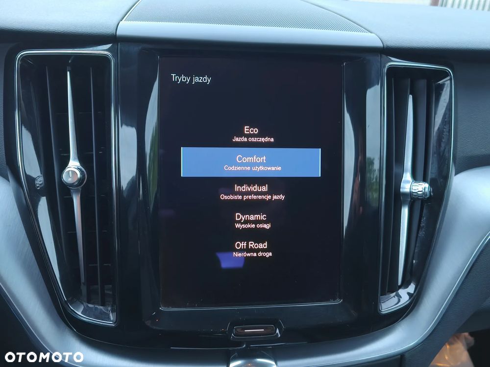 Volvo XC 60 - 28