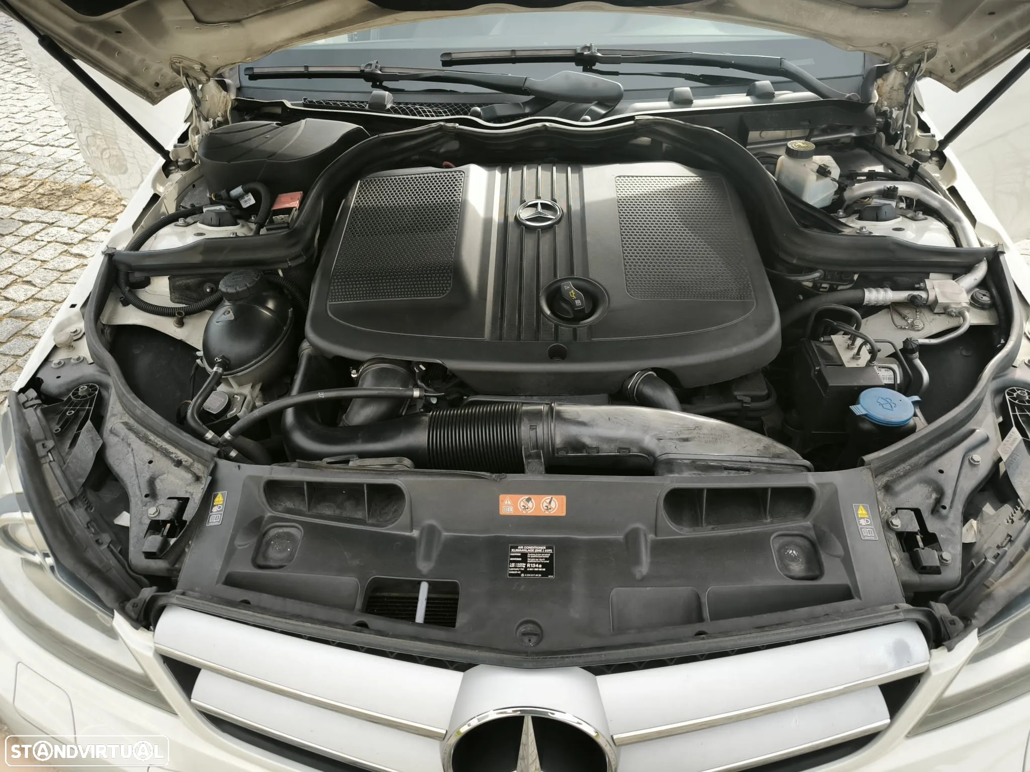 Mercedes-Benz C 220 CDI DPF Coupe (BlueEFFICIENCY) - 22