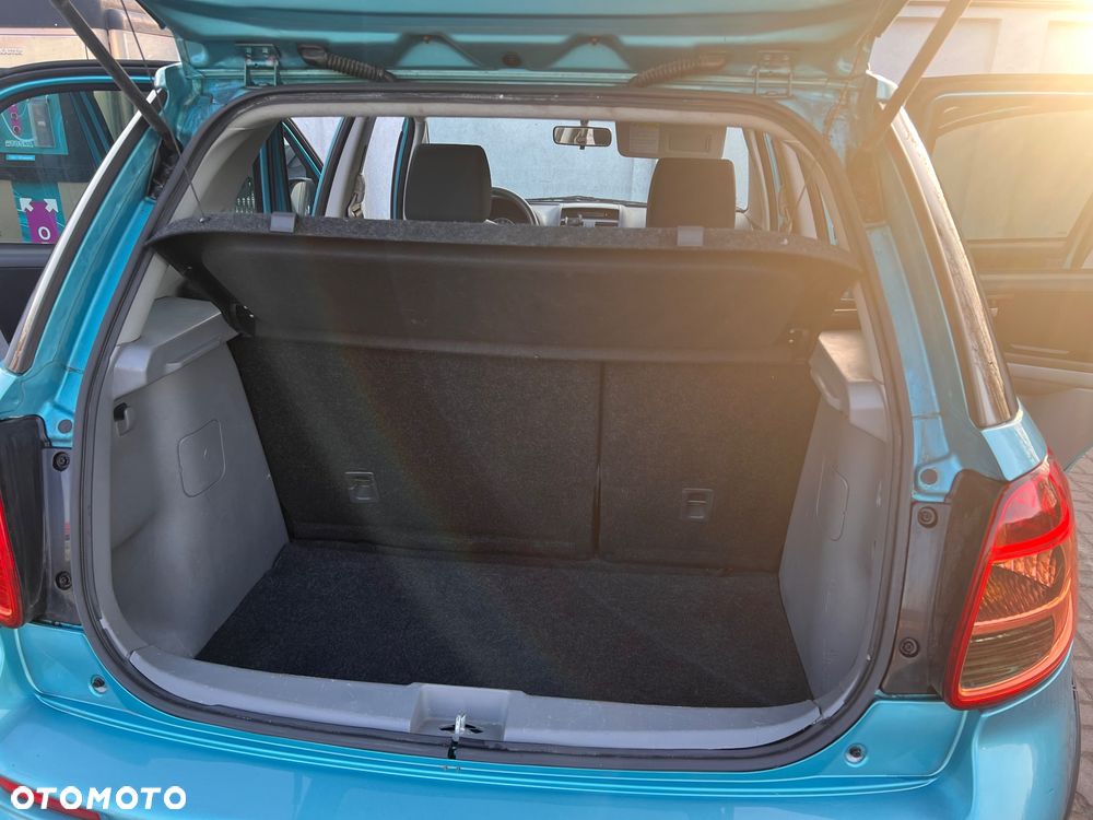 Suzuki SX4 1.6 VVT 4x2 Comfort - 19