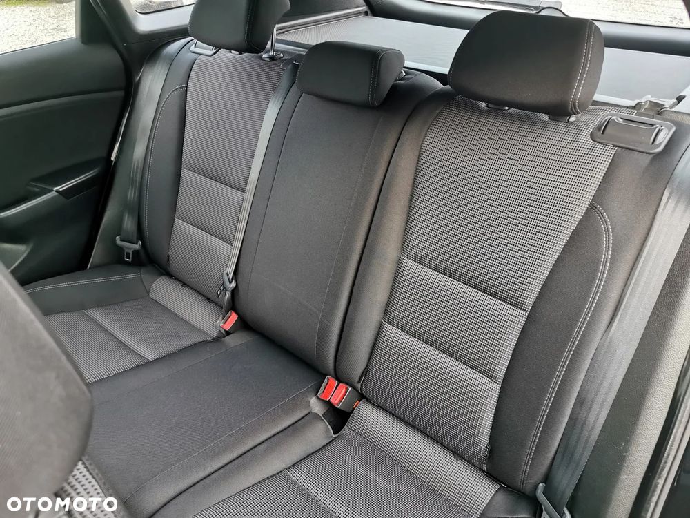 Hyundai i30 i30cw 1.4 CRDi Trend - 14