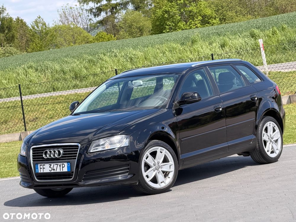 Audi A3 Sportback 1.6 Attraction - 3