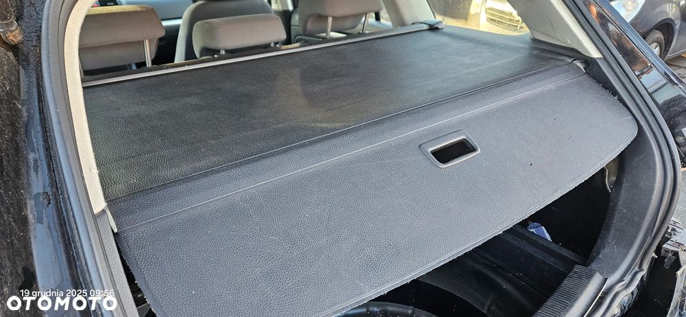 Roleta bagażnika VW Golf 5 V kombi 2008r Europa - 1