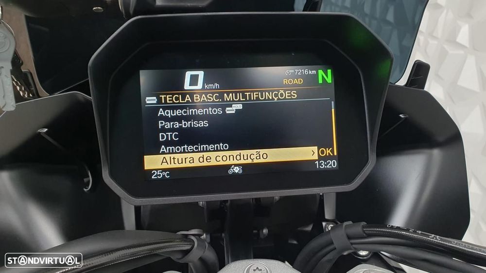 BMW R 1300 GS Tripple Black - 13