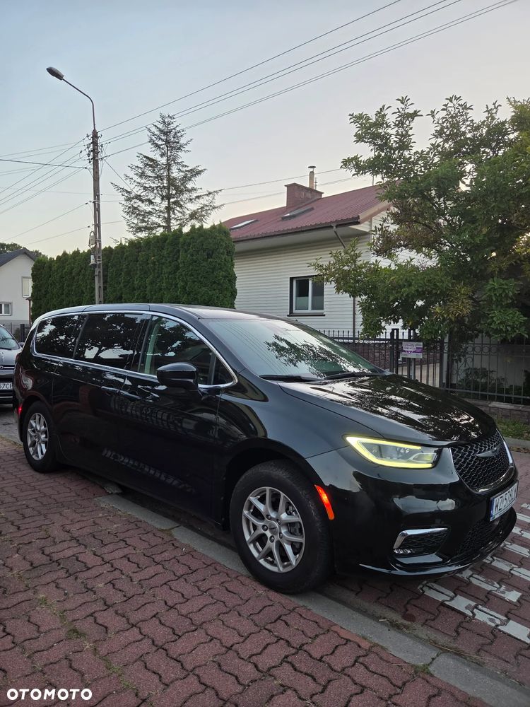 Chrysler Pacifica - 6