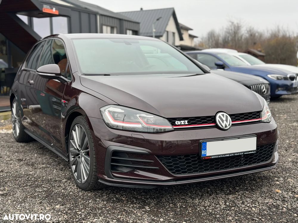 Volkswagen Golf 2.0 TSI DSG GTI Performance - 2