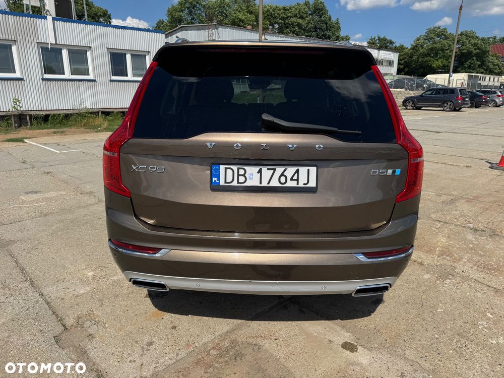 Volvo XC 90 D5 AWD Inscription 7os - 7
