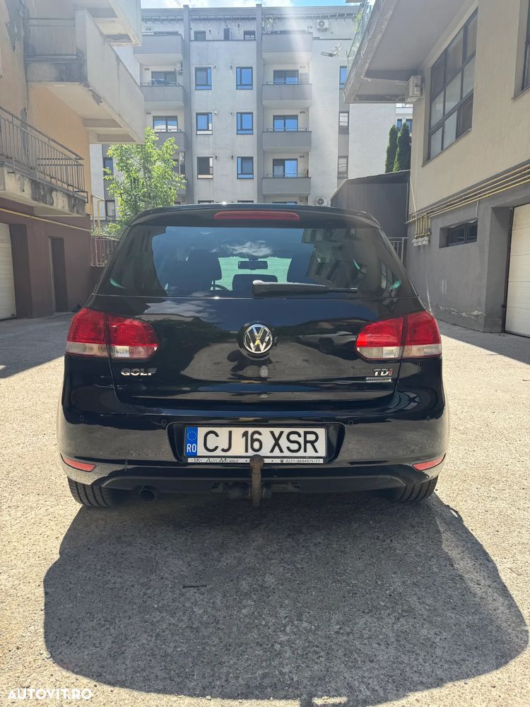 Volkswagen Golf 1.6 TDI DPF BlueMotion Technology Comfortline - 3