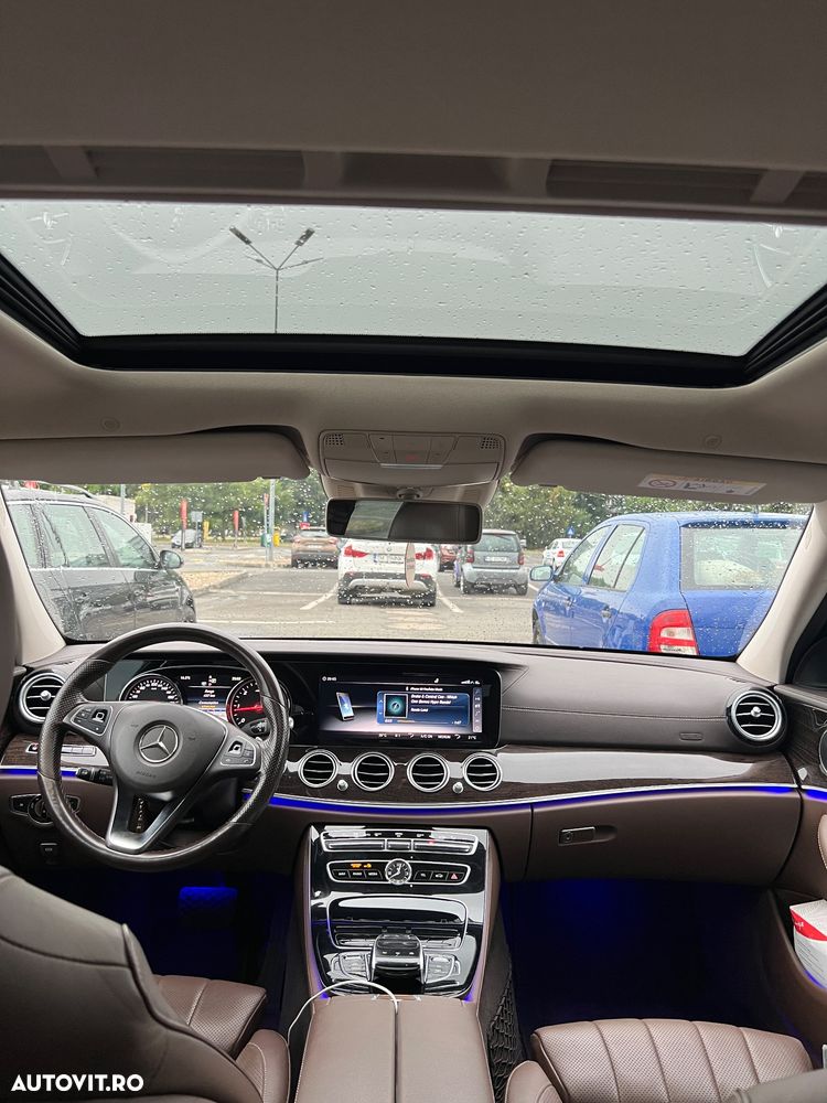 Mercedes-Benz E 220 d 4MATIC 9G-TRONIC Exclusive - 5