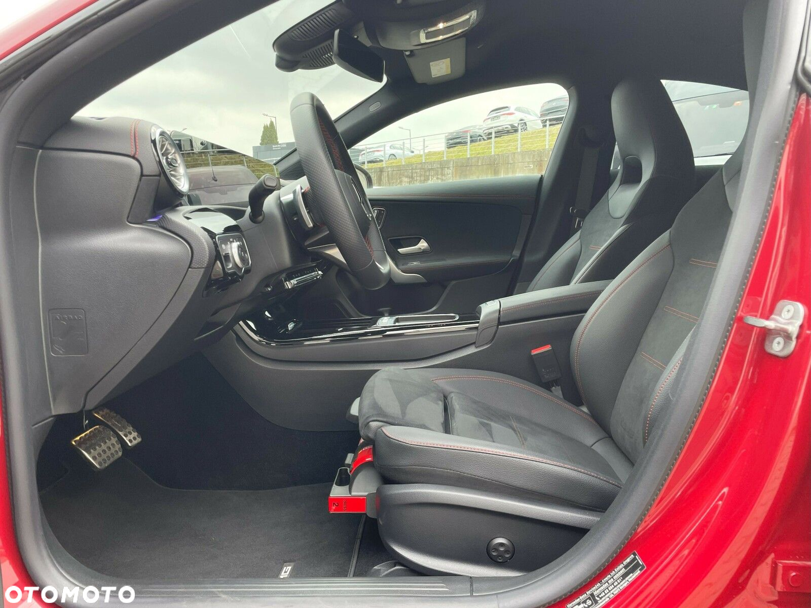 Mercedes-Benz CLA - 6