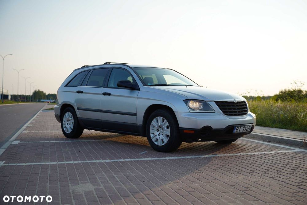 Chrysler Pacifica - 1