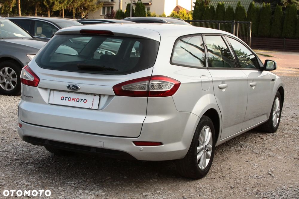Ford Mondeo 2.0 TDCi Business Edition - 11
