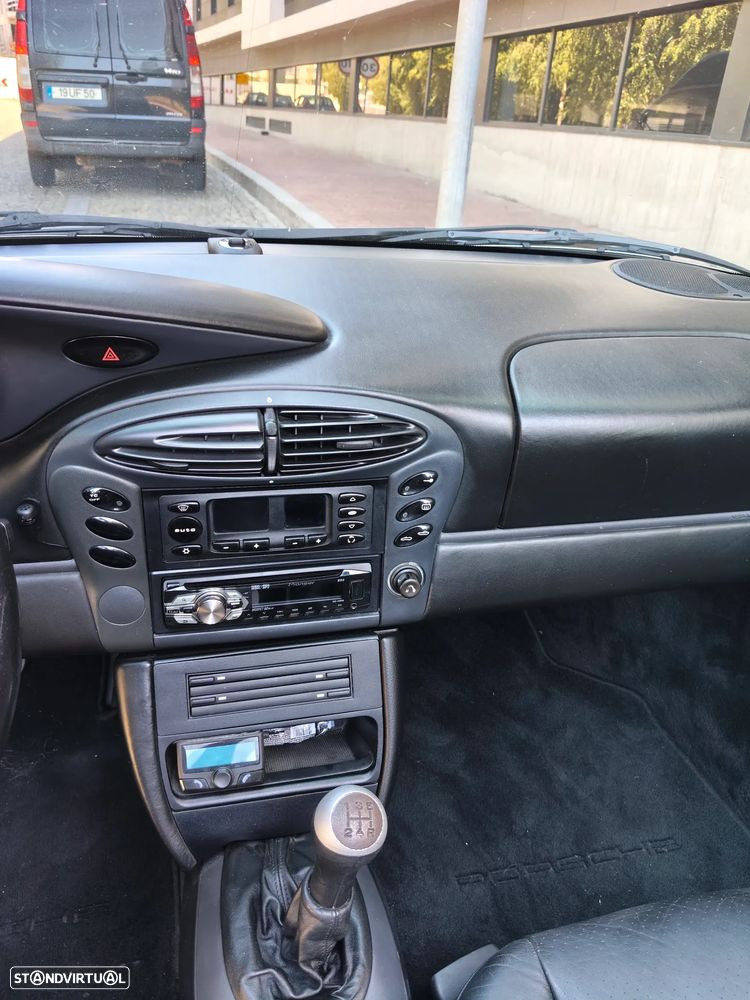 Porsche Boxster 2.5 - 10