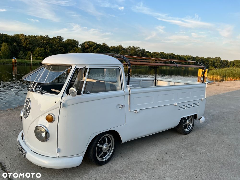 Volkswagen Transporter - 11