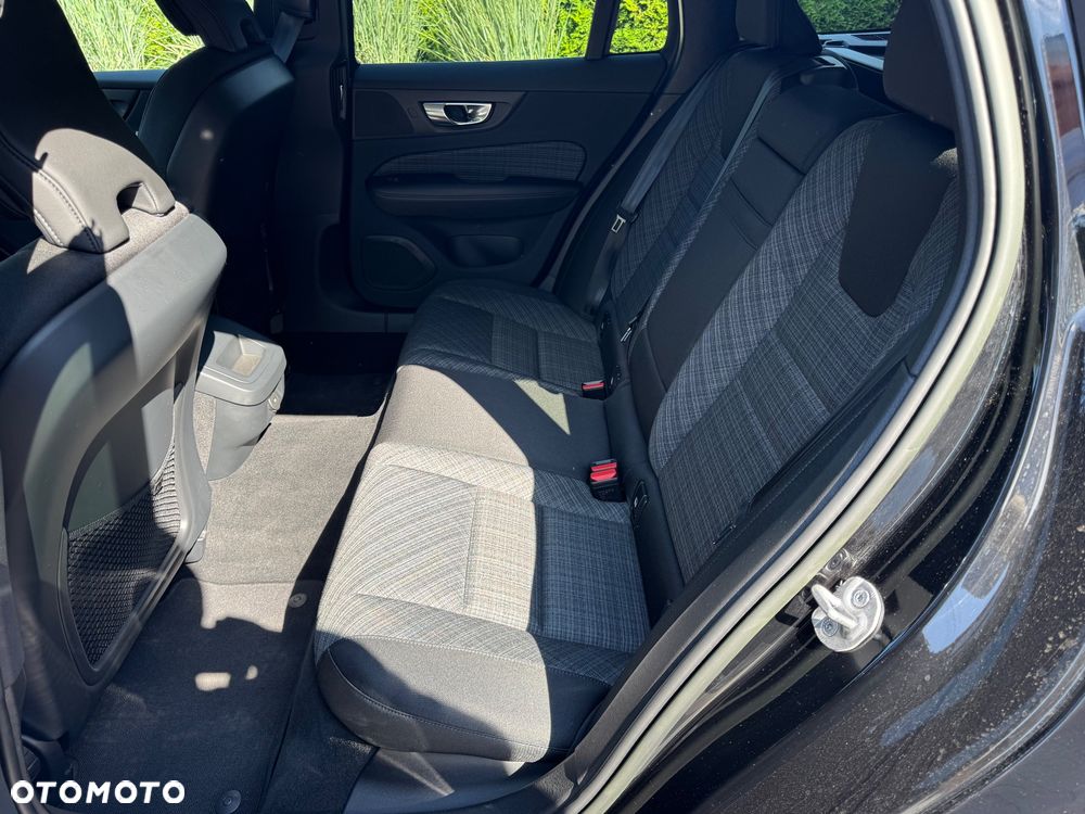 Volvo V60 B4 B Core - 13