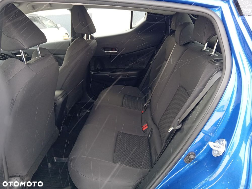 Toyota C-HR - 13