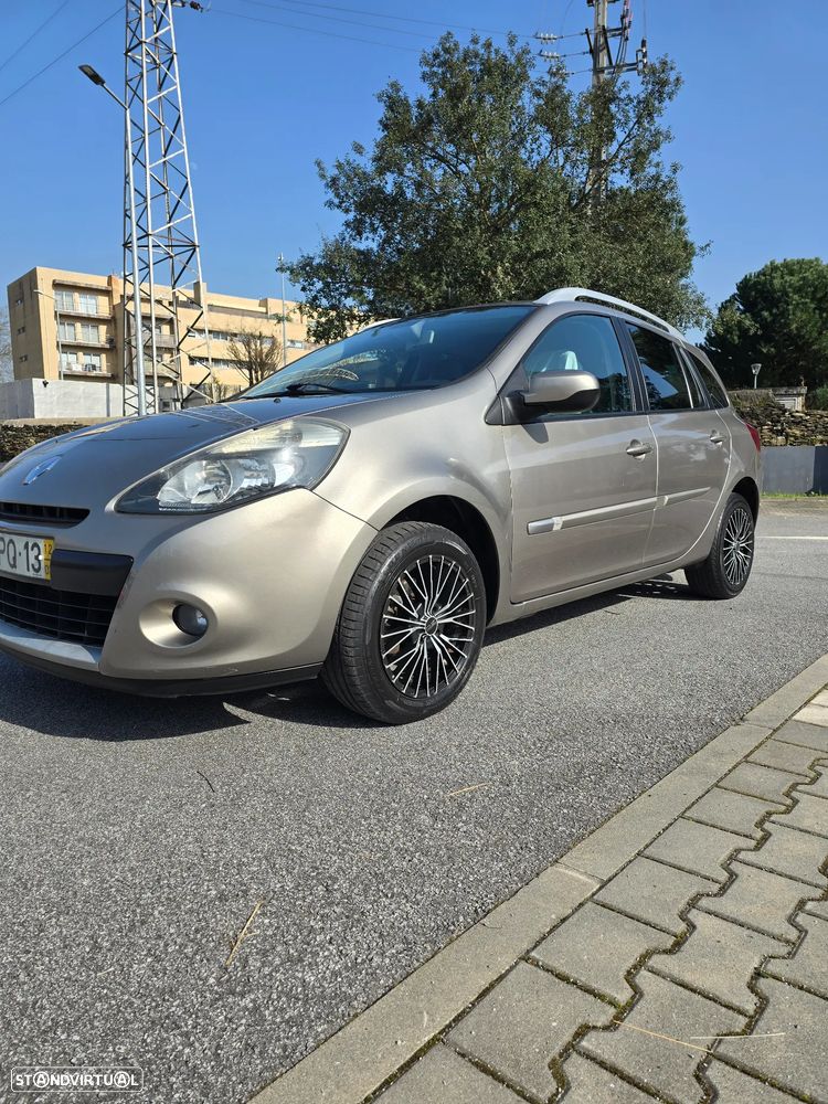 Renault Clio Sport Tourer - 2