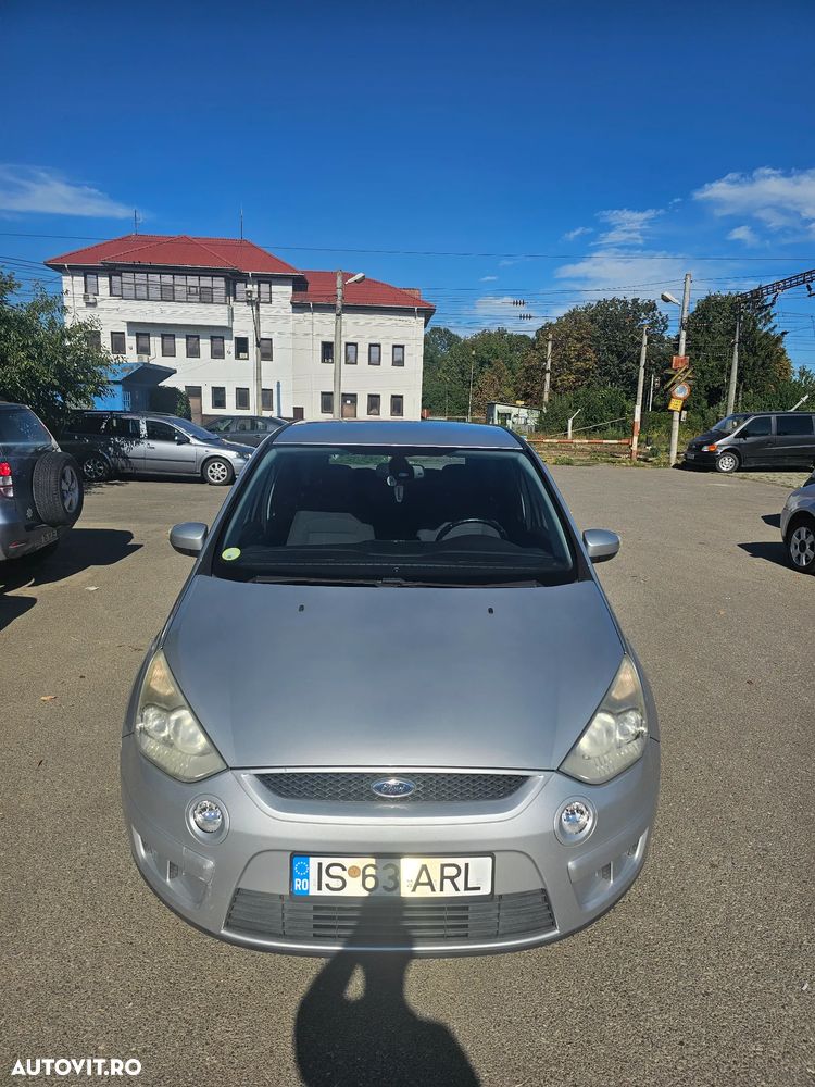 Ford S-Max - 1