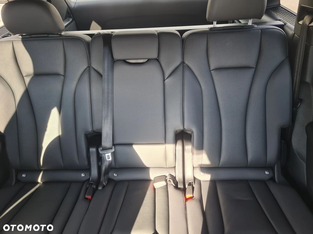 Audi Q7 - 18