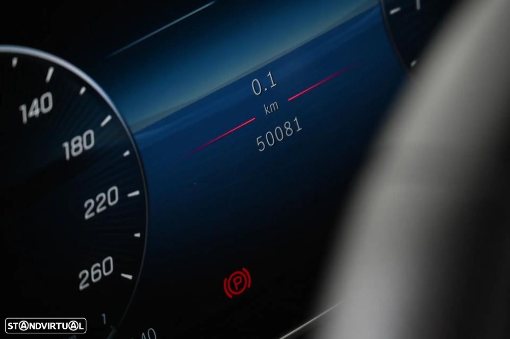 Mercedes-Benz C 300 d AMG Line - 16
