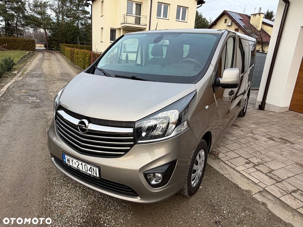Opel Vivaro - 9