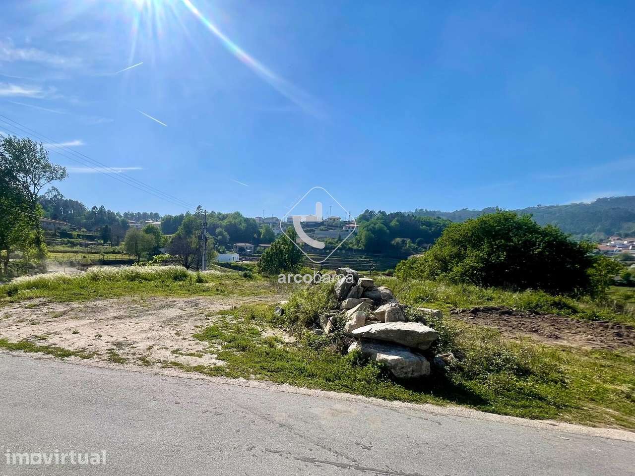 Terreno de 7130m2 c/viabilidade de construção em Guilhadeses - Arcos d - Grande imagem: 4/5
