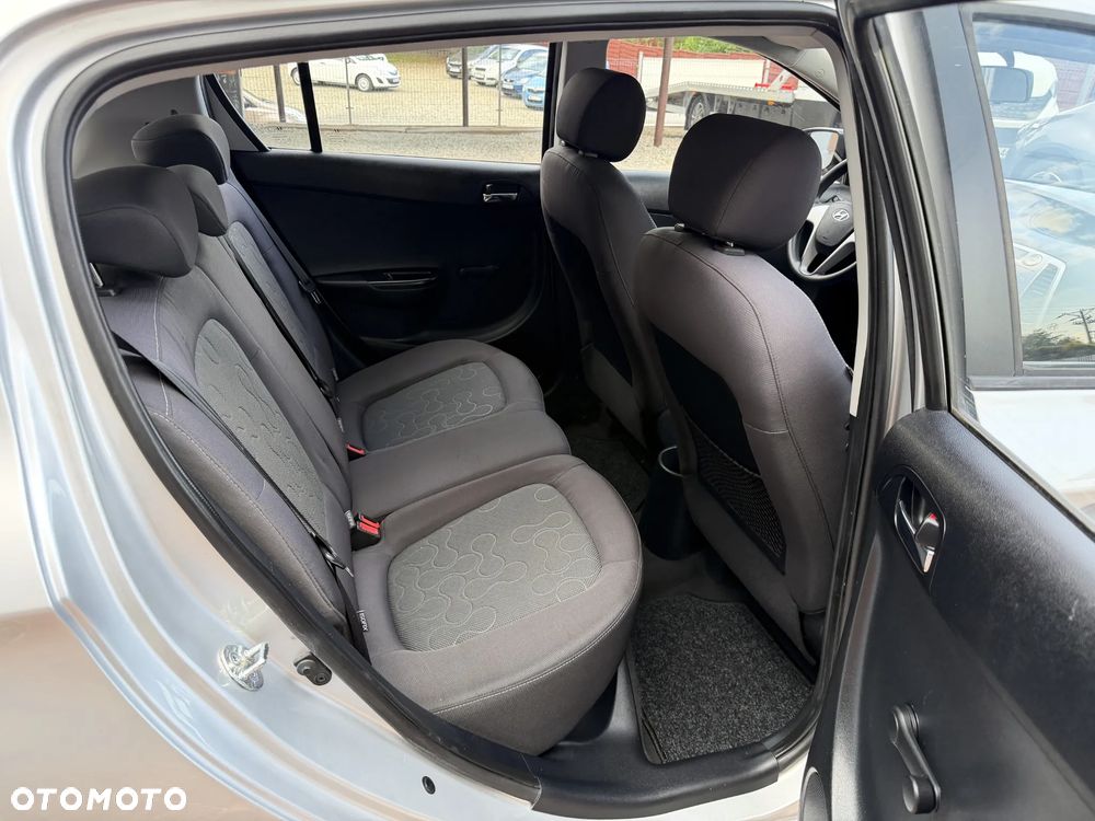 Hyundai i20 1.2 Edition Plus - 22