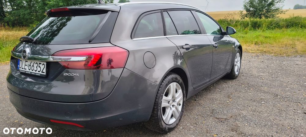 Opel Insignia - 8
