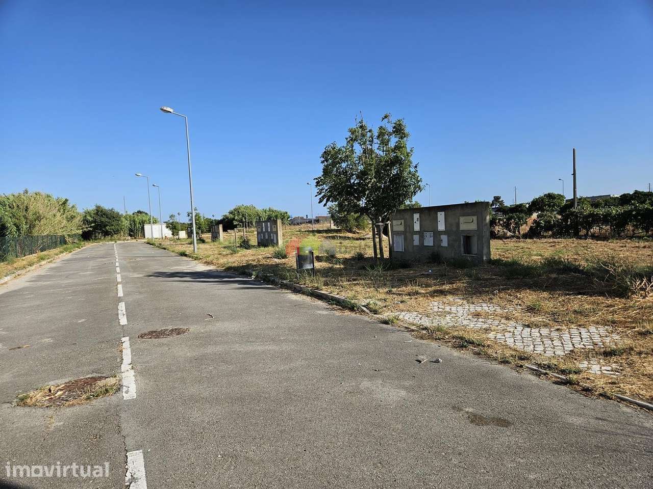 Lote para construção com 283,10m2 em Sarilhos Grandes – Montijo - Grande imagem: 4/31