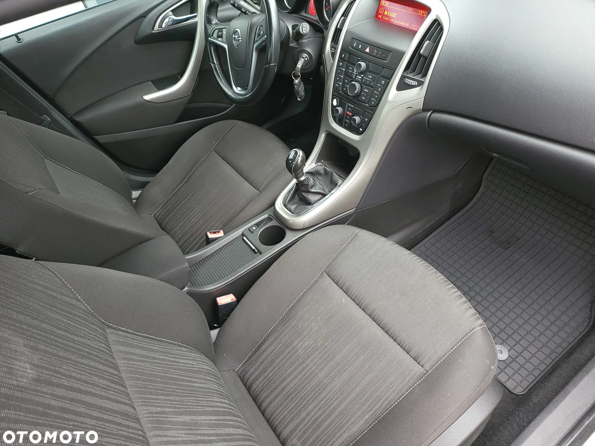 Opel Astra 1.4 Turbo Color Edition - 8