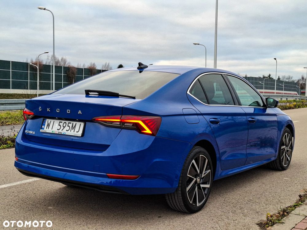 Skoda Octavia 2.0 TDI Style DSG - 7
