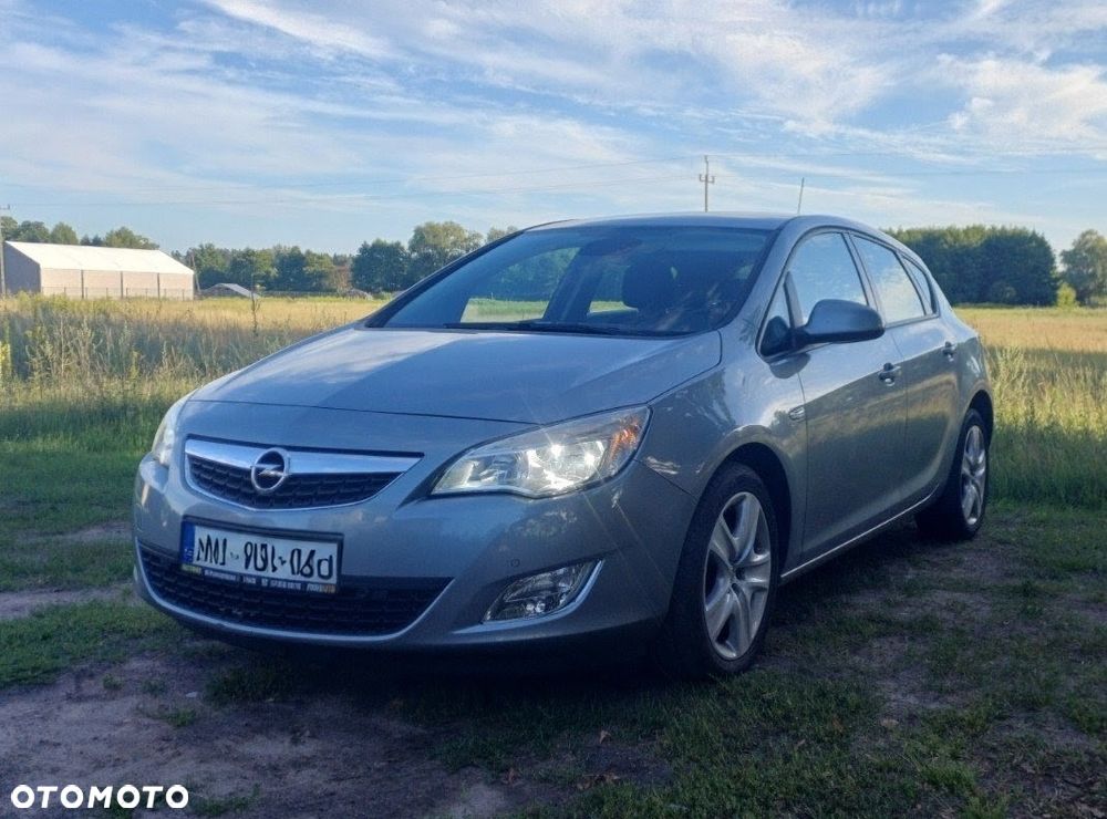 Opel Astra - 2