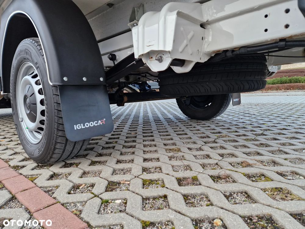 Volkswagen CRAFTER IZOTERMA IGLOOCAR - 16