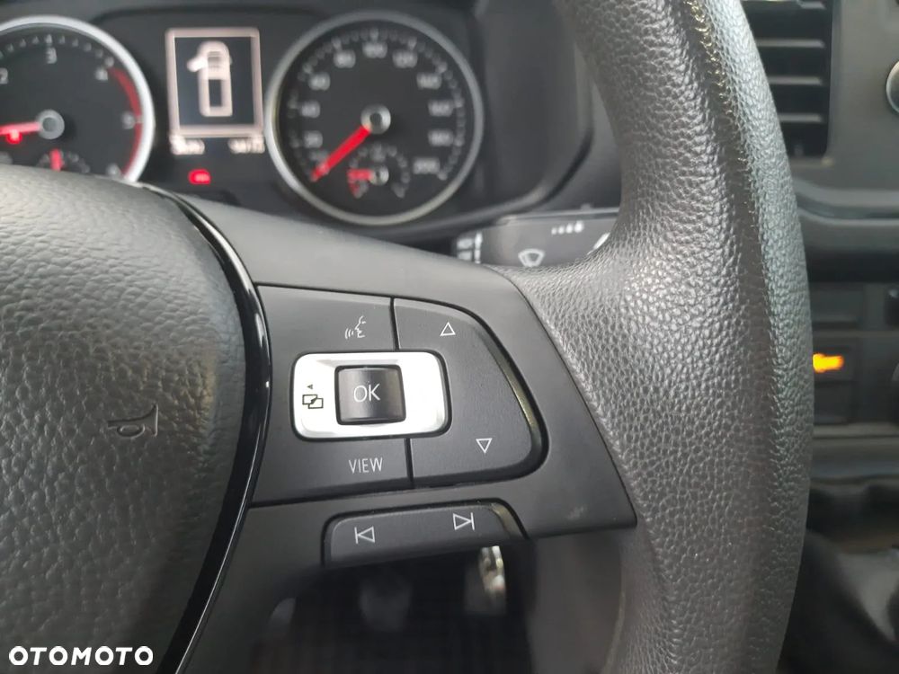 Volkswagen Crafter - 13