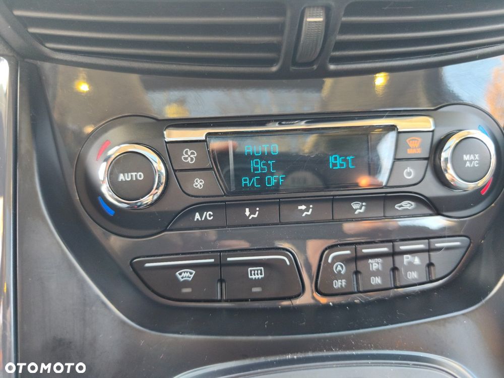 Ford Kuga 1.5 EcoBoost AWD Titanium ASS - 12