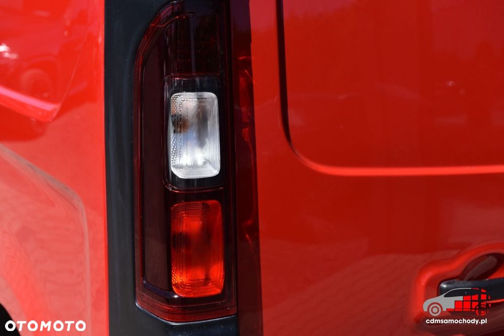 Opel Vivaro - 17