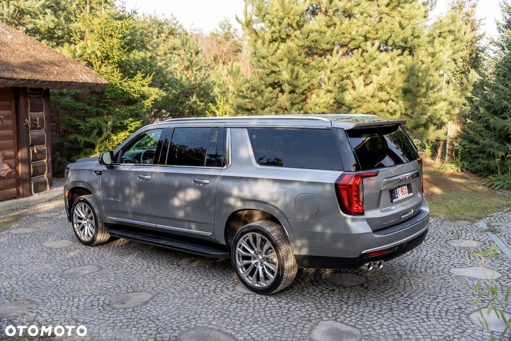 GMC Yukon - 12