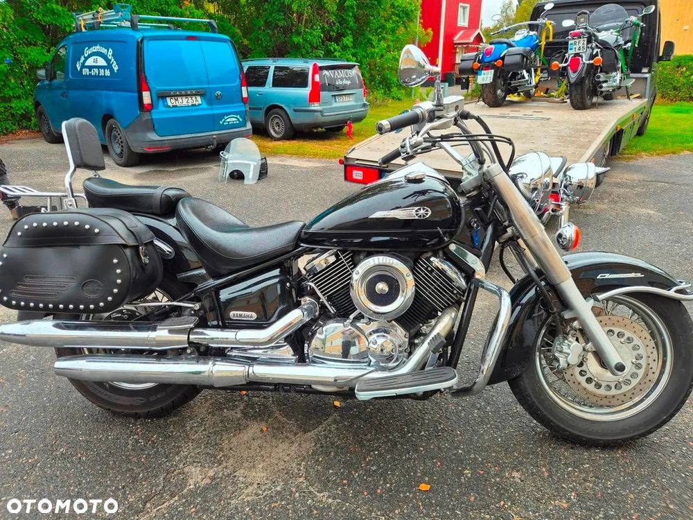 Suzuki Intruder - 37