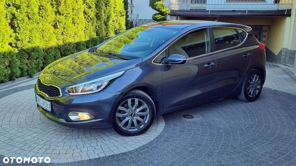 Kia Ceed - 2