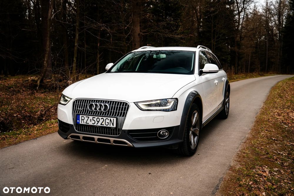 Audi A4 Allroad 2.0 TDI Quattro - 9
