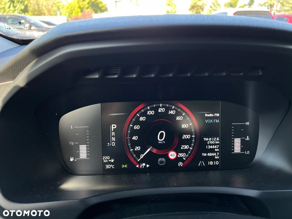 Volvo XC 90 - 21