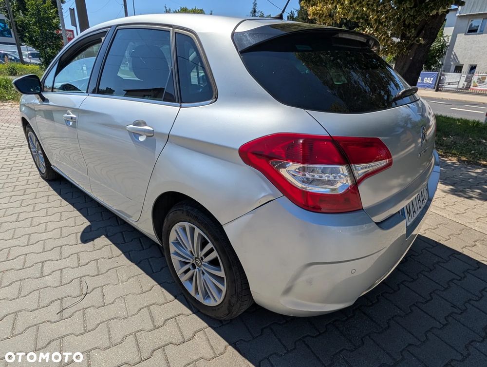 Citroën C4 HDi 90 Attraction - 14