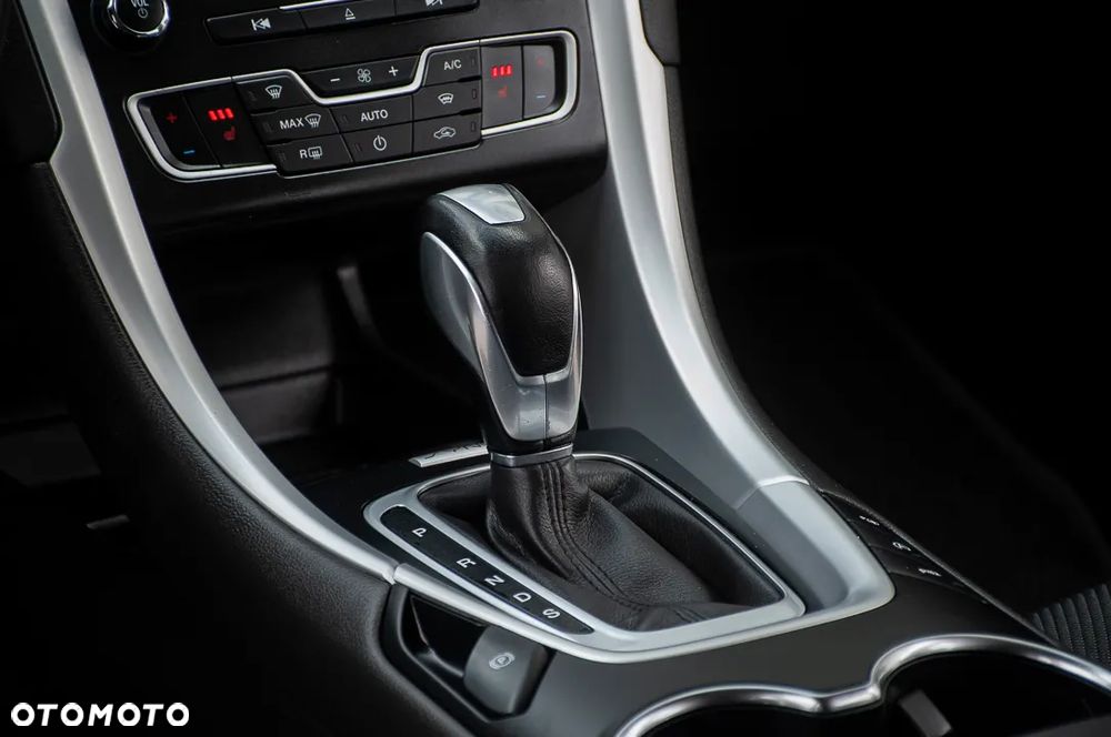 Ford Mondeo 2.0 TDCi STart-Stopp PowerShift-Aut Titanium - 19