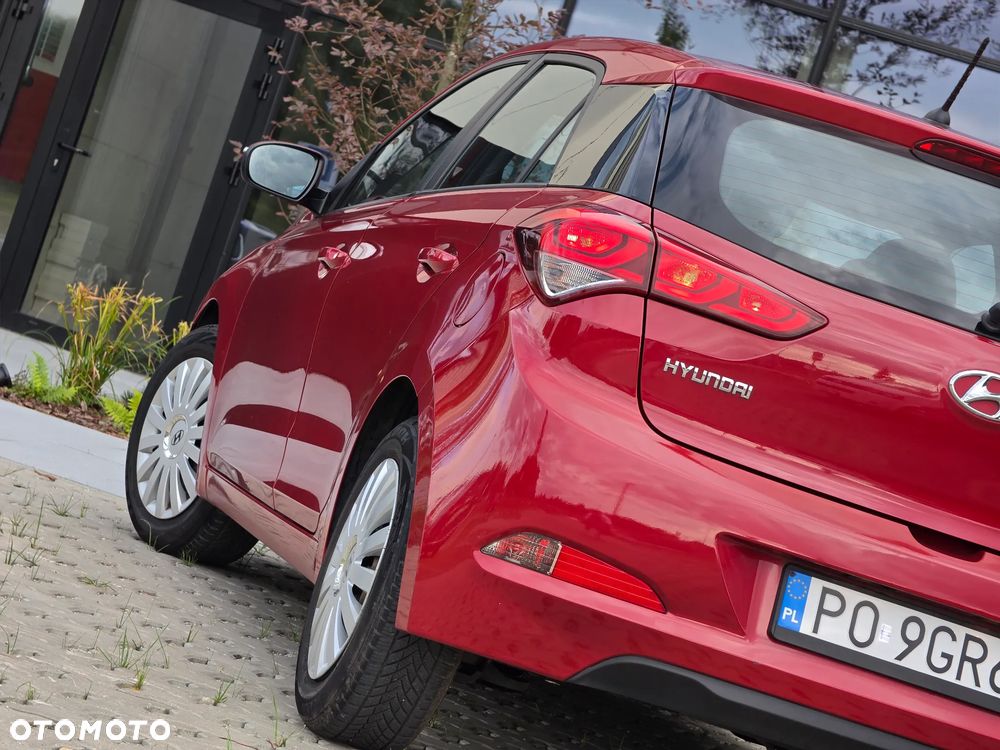 Hyundai i20 1.2 Passion Plus - 16