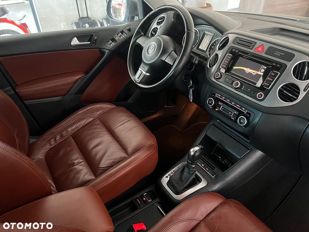 Volkswagen Tiguan 2.0 TDI DPF 4Motion BlueMotion Technology DSG Cup Track & Style - 28