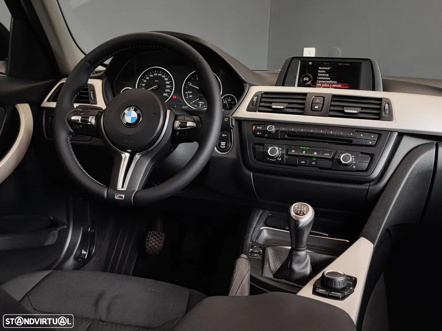 BMW 318 d Touring - 42