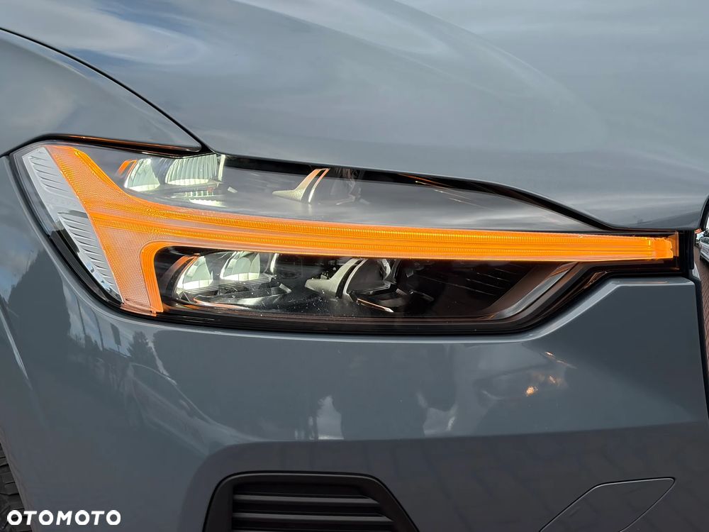 Volvo XC 60 B4 D Core - 11