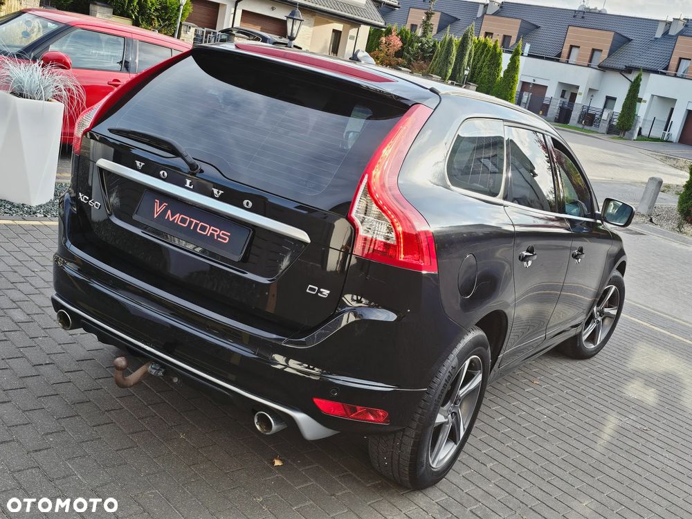 Volvo XC 60 D3 Drive-E R-Design Momentum - 26